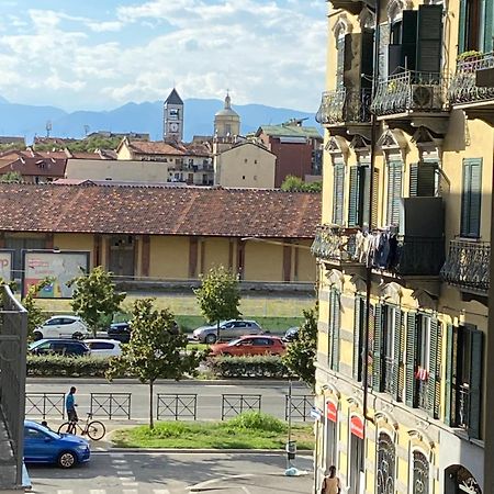 Appartamento Spazioso Vicino Al Centro Turim Exterior foto
